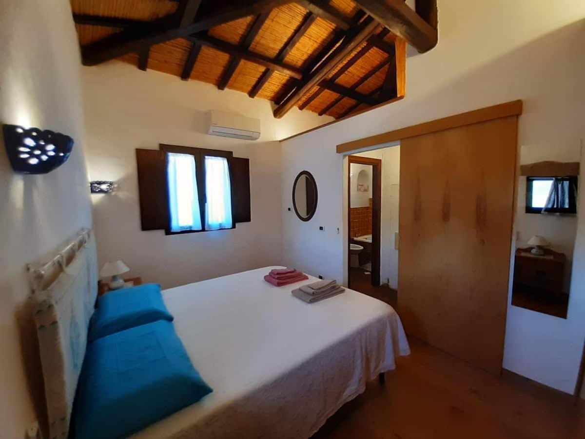 Apartmán Agriturismo Cuile Querce Campanedda Exteriér fotografie